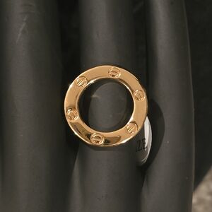 Stylish Gold Women's Ring